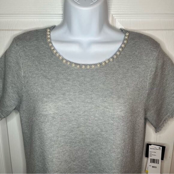 Sandra Darren Short Sleeve Faux Pearl Neck Mini Sweater Dress Gray M NWT - Picture 4 of 12